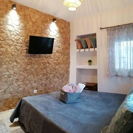 Alexander - Summer Retreat Villa Nea Roda