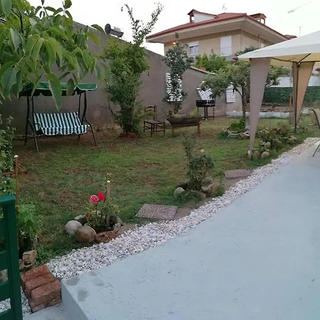 Alexander - Summer Retreat Villa *